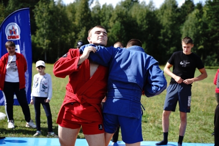 Sambo trong thời kỳ Liên Xô Vận động viên thi đấu Sambo thời Liên Xô